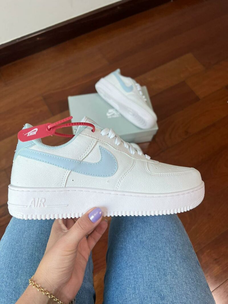 Tênis Nike Branco Azul